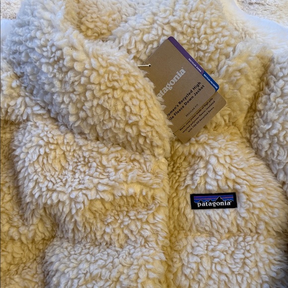 NWT! Patagonia Women’s Recycled High Pile Fleece Down Jacket, Med - Picture 6 of 10